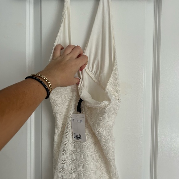 White fitted halter dress - Picture 2 of 2